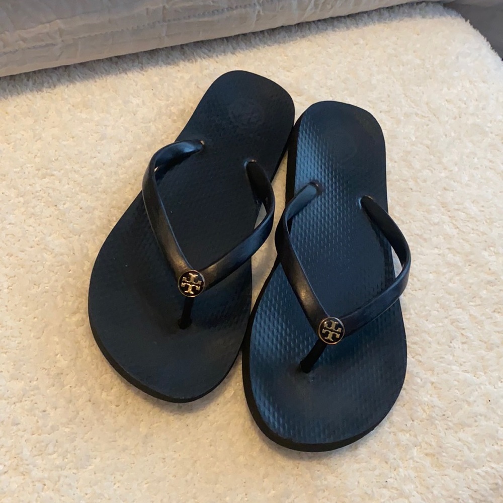 Tory Burch Thin Flip-Flop